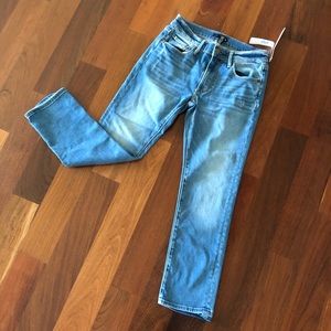 Aqua Med Wash Denim Jean
